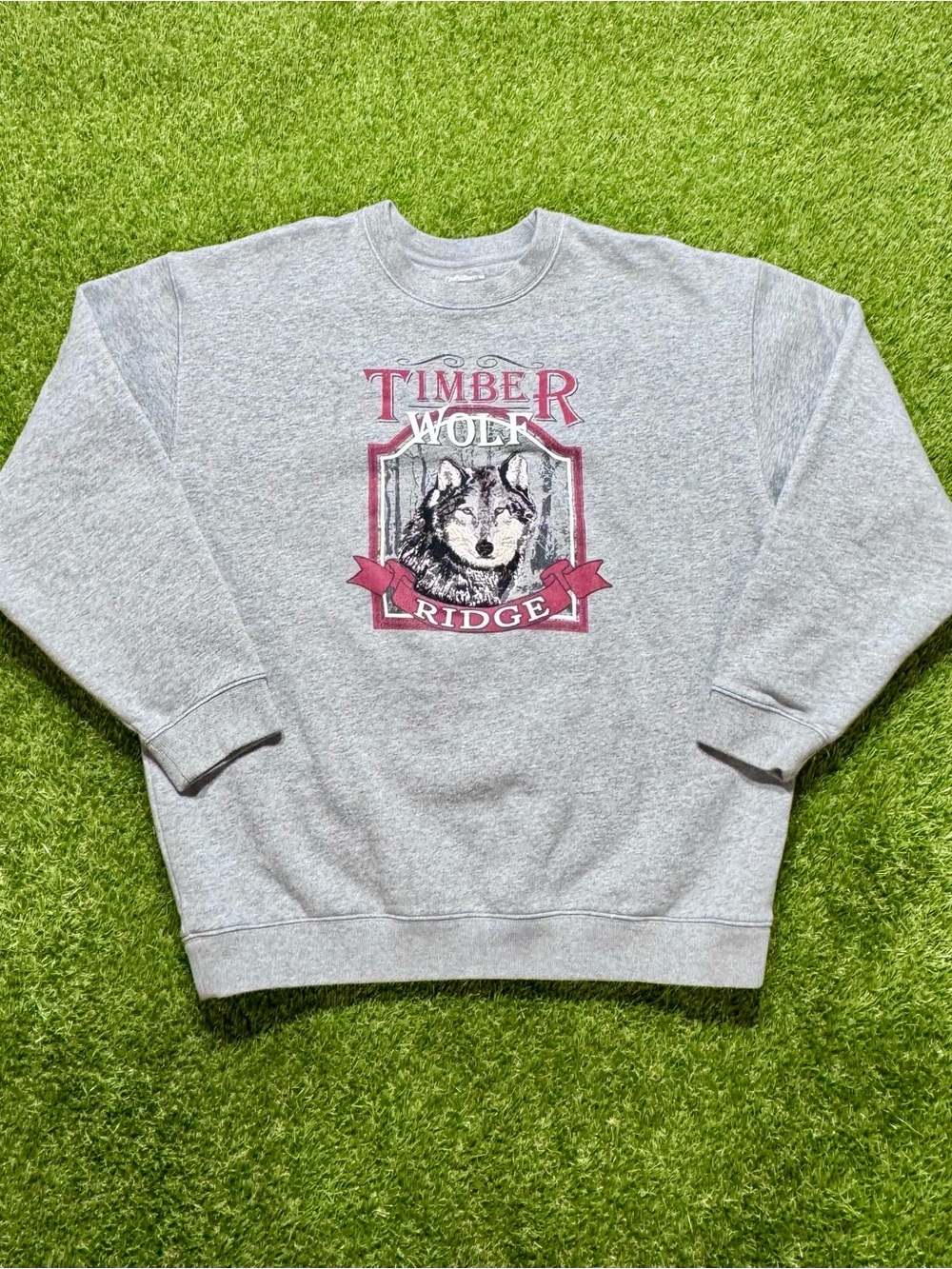 Timber Wolf Ridge Wolf Graphic Crewneck Sweatshirt Embroidered Men’s Large Gray